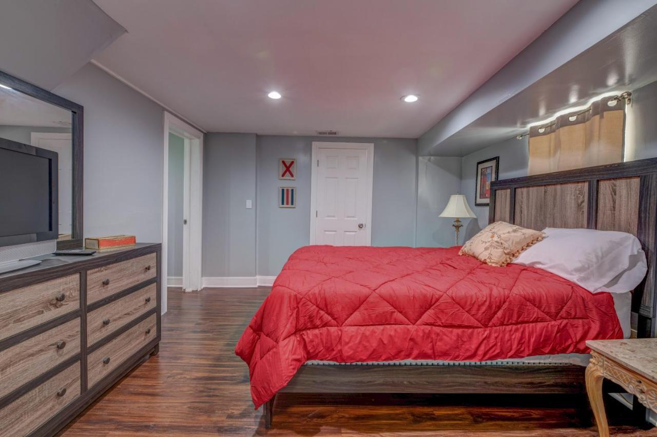 Spacious 5-Br House Near Transit W Parking Chicago Bagian luar foto